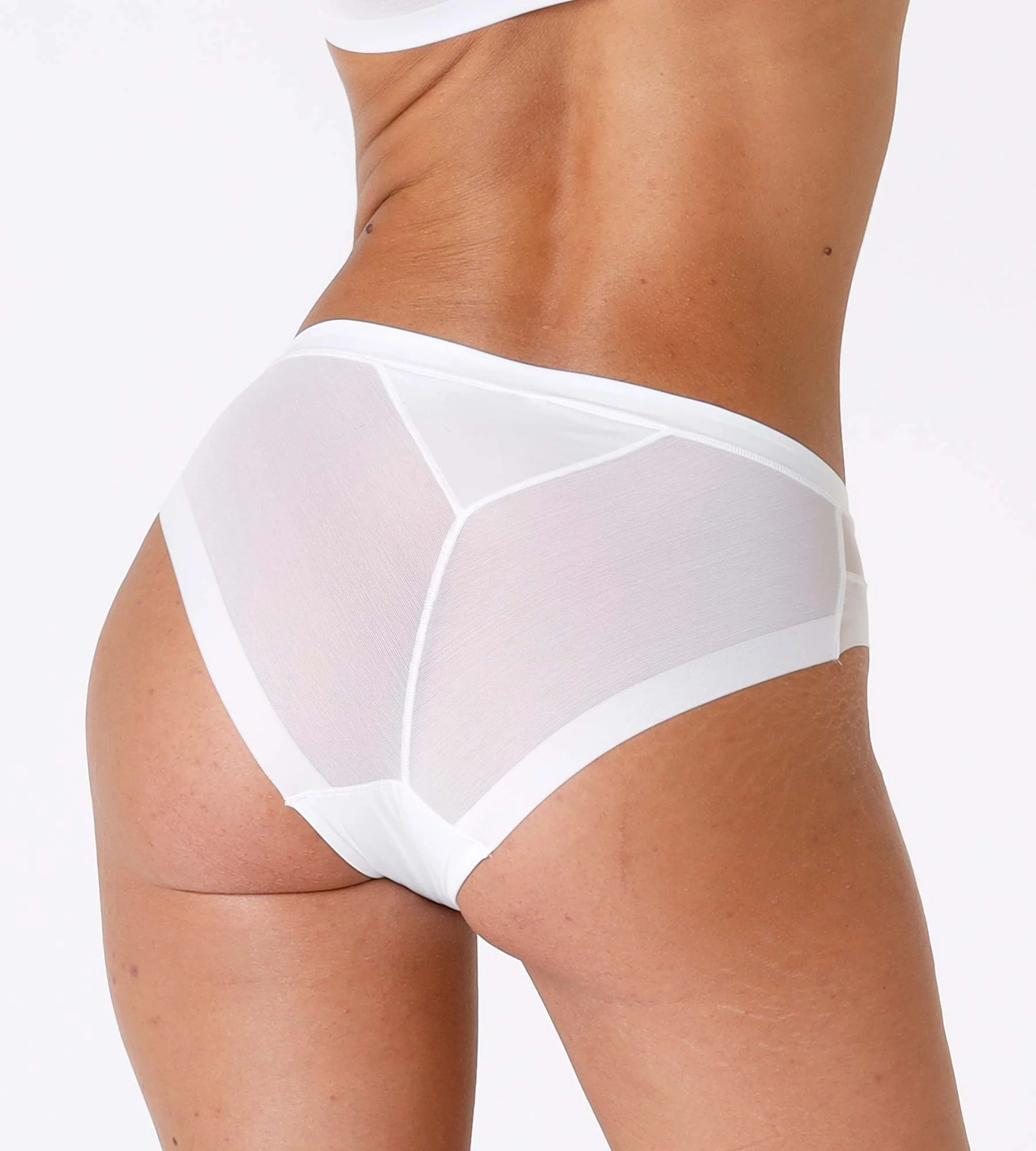 Slip Invisible Ultralight bianco in microfibra e tulle. Massima invisibilità - Image 3