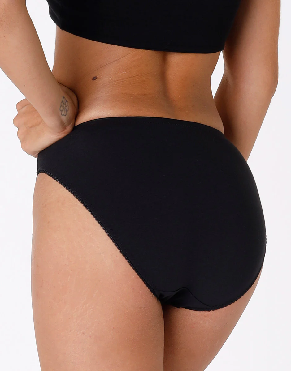 Slip mini sgambato Lovely charme nero in cotone elasticizzato con pizzo - Image 3